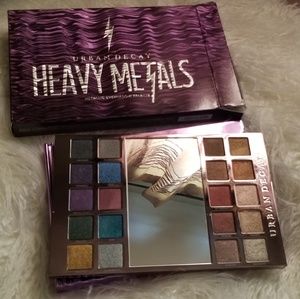 Urban Decay Heavy Metals Eyeshadow Palette